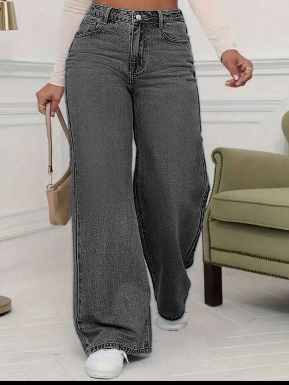 New Mid rise jeans - M